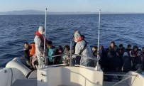 Ayvacik Açiklarinda 26'Si Çocuk 54 Kaçak Göçmen Yakalandi