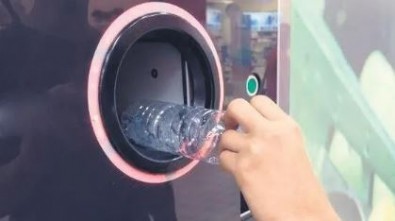 Atık şişeni getir alışveriş fişini götür