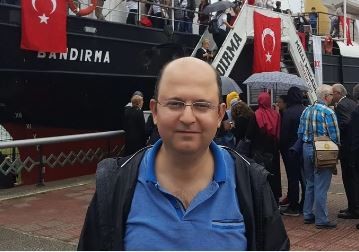 Özgür Özel’in kardeşi Barış Özel’den Cemil Tugay'a zam tepkisi: Böyle mi yöneteceksiniz İzmir’i!