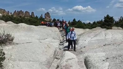 Afyonkarahisar'da 115 Dagci, Frig Yollari'nda Yürüdü