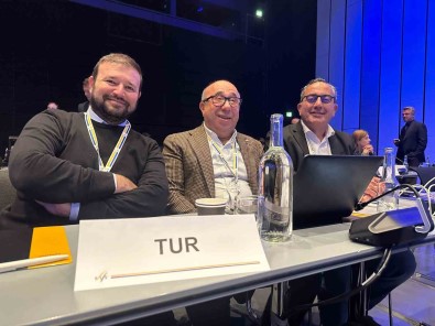 Ali Oto, Uluslararasi Kayak Federasyonu Genel Kurulu'na Katildi