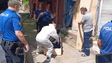 Ankara'da 2 Hafta Önce Öldügü Tahmin Edilen Erkege Ait Ceset Bulundu