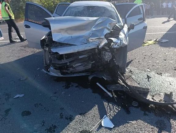 Malatya’da feci kaza! Hafif ticari araç ile otomobil çarpıştı: 1 ölü, 5 yaralı