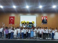 Hisarcik Atatürk Ilkokulu'nda Okuma Bayrami