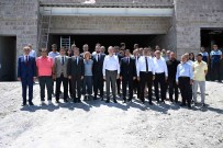Taskin, Bakan Yardimcisi Yazgi Ile Beraber Battalgazi'nin Tarihi Yapilarini Inceledi