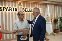 Vatandaslar Bagista Bulunarak Hastaneye Katki Sagliyor