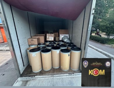 Ankara'da Piyasaya Sürülmesi Planlanan 422 Bin Sahte Agiz Sagligini Ürünü Ele Geçirildi