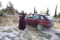 Evladinin Mezarina Gidebilmek Için 49 Yasinda Ehliyet Ve Araç Alan Vefakar Annenin Acisi Yillar Geçse De Dinmiyor