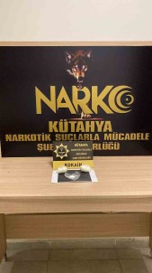 Kütahya'da Üzerinde Uyusturucu Bulunan Yolcu Tutuklandi