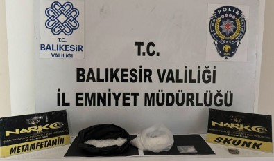 Narkotik Operasyonunda 5 Gözalti