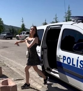 Tunceli'de Polis, YKS'ye Geç Kalan Adaylar Için Seferber Oldu