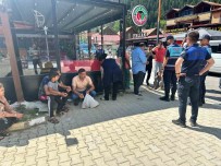 Uzungöl'de Dilencilere Zabita Ekiplerinden Operasyon