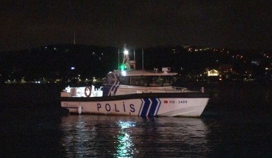 15 Temmuz Sehitler Köprüsü'nden Denize Atlayan Sahis Hayatini Kaybetti