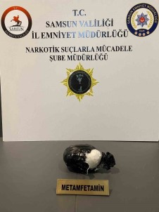 Araçlarinda Uyusturucu Ele Geçen 2 Kisi Gözaltina Alindi