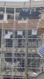 Parasini Alamayan Isçiden Ilginç Eylem
