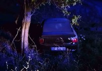 Burdur'da Iki Otomobil Çarpisip Sarampole Devrildi Açiklamasi 4 Yarali Haberi