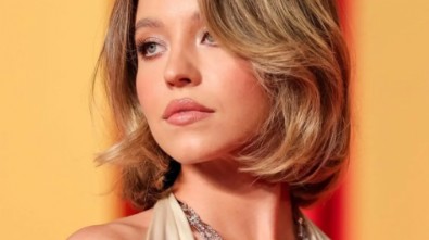 Kıyafeti alay konusu oldu