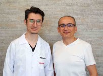 Yasam Tarzini Degistirdi, 20 Yil Sonra Yüzündeki Lekelere Veda Etti