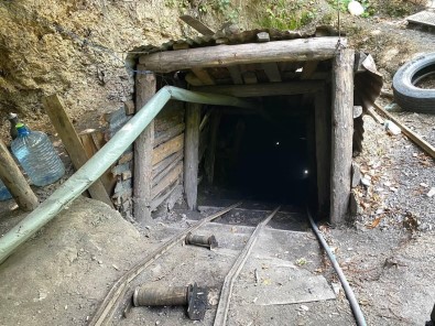 Zonguldak'ta Ruhsatsiz Isletilen Maden Ocaklari Kapatildi