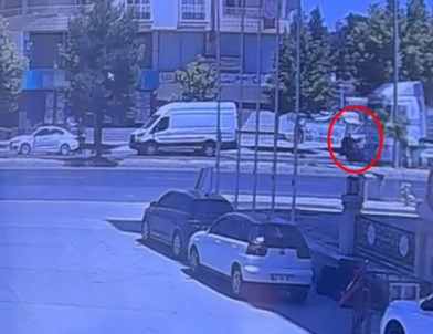 Mardin'de Tirin Çarptigi Yasli Adam Hayatini Kaybetti