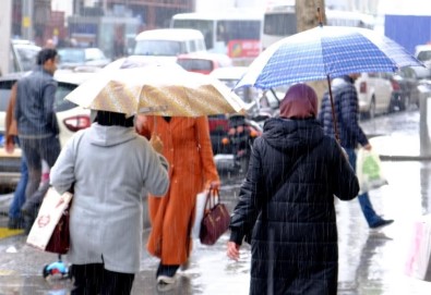 Meteorolojiden 3 Il Için Kuvvetli Yagis Uyarisi