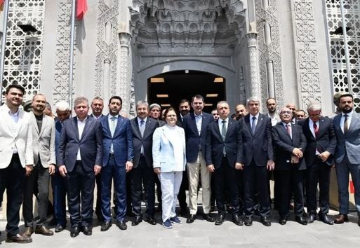 Bakan Kurum: Her ay 30 bin konutu tamamlayıp teslim edeceğiz!