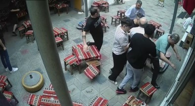 Karabük'te Büfe Önünde Silahla Ates Açilmasi Olayinda Yeni Görüntüler Ortaya Çikti