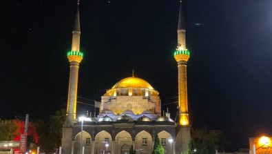 15 Temmuz'un Yil Dönümünde Sela Okundu