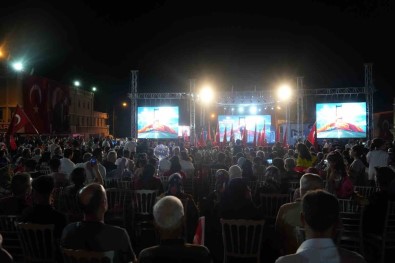 Kilis'te 15 Temmuz Nöbetine Yogun Ilgi