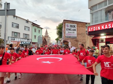 Sinop'ta Mehter Esliginde Milli Birlik Yürüyüsü