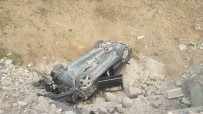 Sinop'ta Otomobil Sarampole Düstü Açiklamasi 2 Yarali Haberi