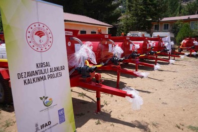 Adana'da Göçer Hayvancilar Suya Daha Kolay Ulasacak