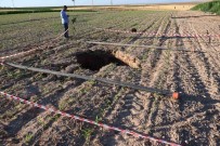 Aksaray'da Misir Tarlasinda Küçük Çapli Obruk Olustu Haberi