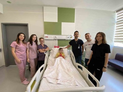 Manisa Sehir Hastanesinden 6 Yasindaki Çocuga Kritik Operasyon