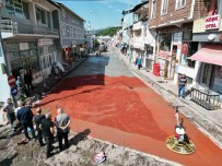 Posof'da Altyapinin Ardindan Sicak Asfalt Çalismasi Basladi