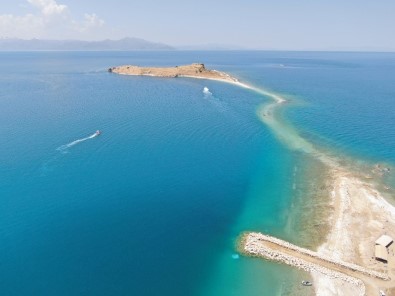 Uzmanlardan Van Gölü Uyarisi