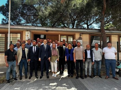 AK Parti, Çalismalari Yakindan Takip Ediyor