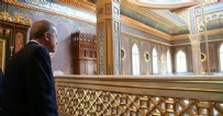 Cumhurbaşkanı Erdoğan cuma namazını Yıldız Hamidiye Camisi'nde kıldı Haberi