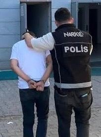 1 Yil 8 Ay Hapis Cezasi Ile Araniyordu Yakalandi