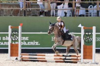 Binicilikte Sakarya'nin Gururu Oldu