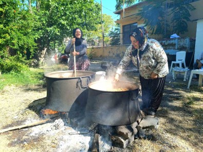 Dutun Sifa Yolculugu Basladi Açiklamasi Tunceli'de Pekmez Kazanlari Kuruldu