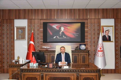 Egirdir Kaymakami Ömer Çimsit Oldu