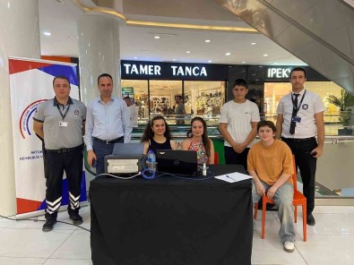Mardian Mall AVM'de LGS Tercih Danismanligi Hizmeti Vermeye Devam Ediyor