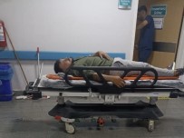 Direksiyon Hakimiyetini Kaybeden Otomobil Kayaliga Çarpti Açiklamasi 3 Yarali