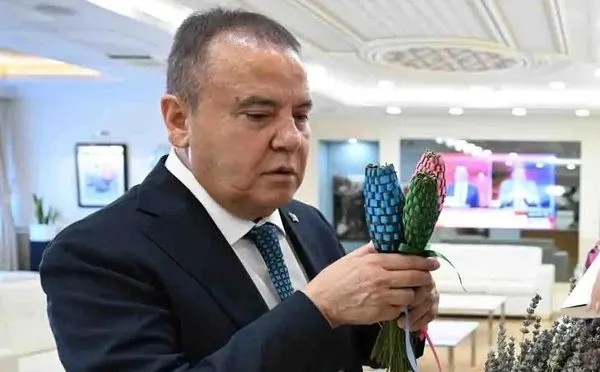 İşte CHP’nin sosyal belediyeciliği! Rekor zamma vatandaş tepki gösterdi