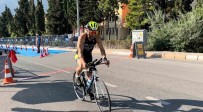 Demir Adam Olarak Bilinen Milli Sporcu Ali Bidi, Triatlon Yarisinda Yaralandi
