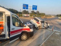 Çanakkale'de Ambulans Ile Otomobil Çarpisti Açiklamasi 3 Yarali Haberi