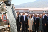 Dünya İnsani Dayanışma Derneği öncülüğünde açılacak 11'inci köy okulunun temeli Bitlis'te atıldı!