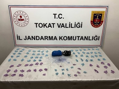 Tokat'ta Uyusturucu Operasyonu Açiklamasi 5 Tutuklama