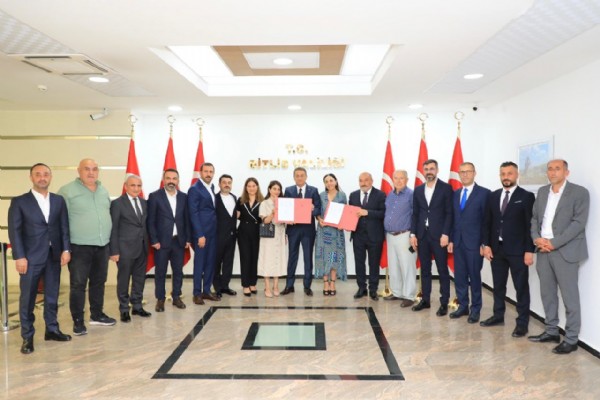 Dünya İnsani Dayanışma Derneği öncülüğünde açılacak 11'inci köy okulunun temeli Bitlis'te atıldı!